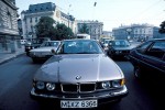 BMW-750iL-1987-17.jpg